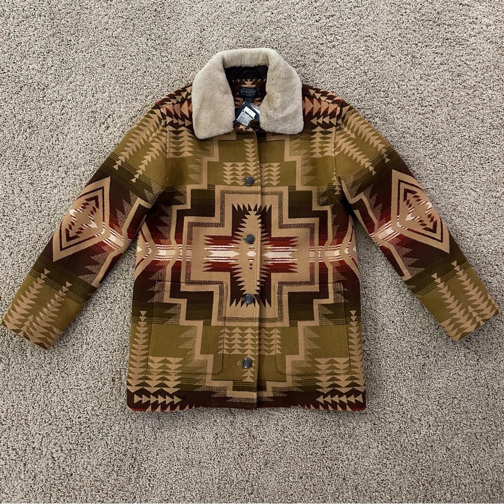 NWT Pendleton Brownsville Coat - Large